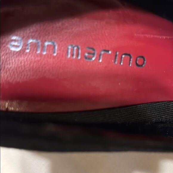 Ann Marino Black Heels with Open-Toe Design - Picture 6 of 9